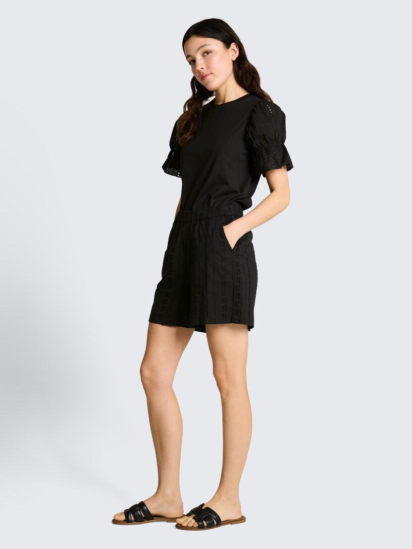 Kratke pantalone sa vezom - Crna_1269546