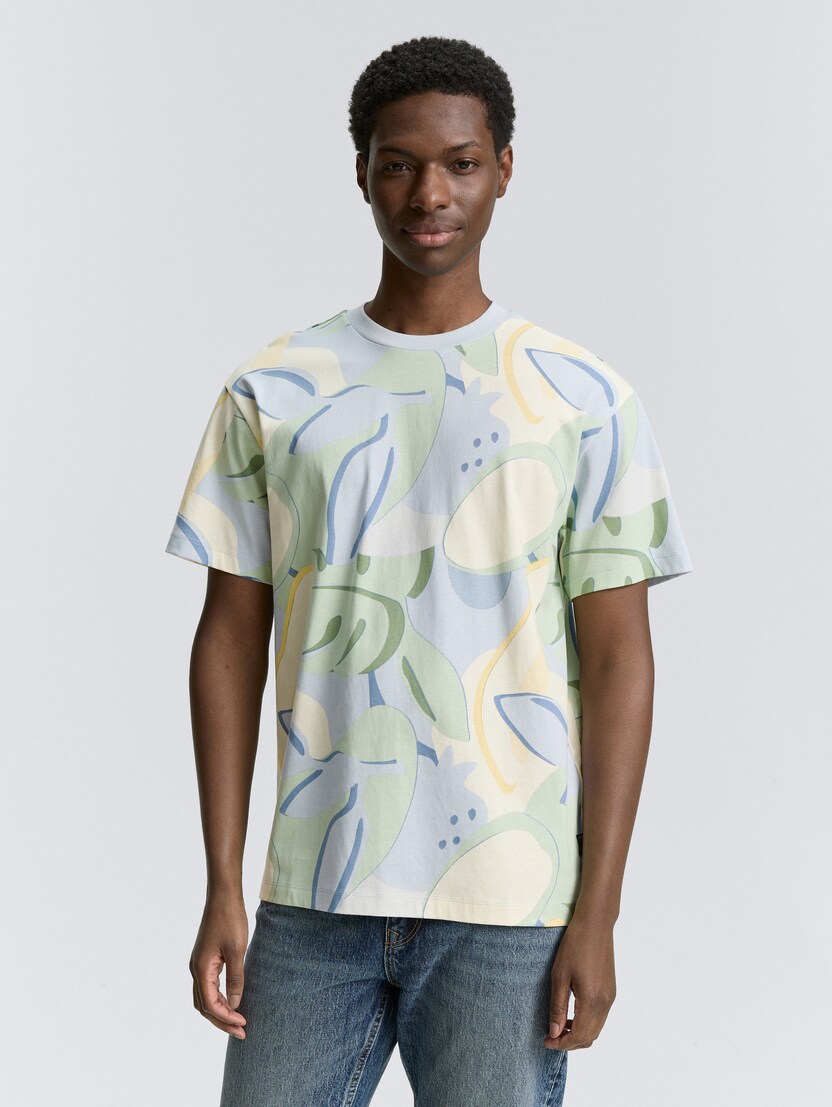  Majica s potiskom po celotnem oblačilu - Vzorec/večbarvna-1046127-38022