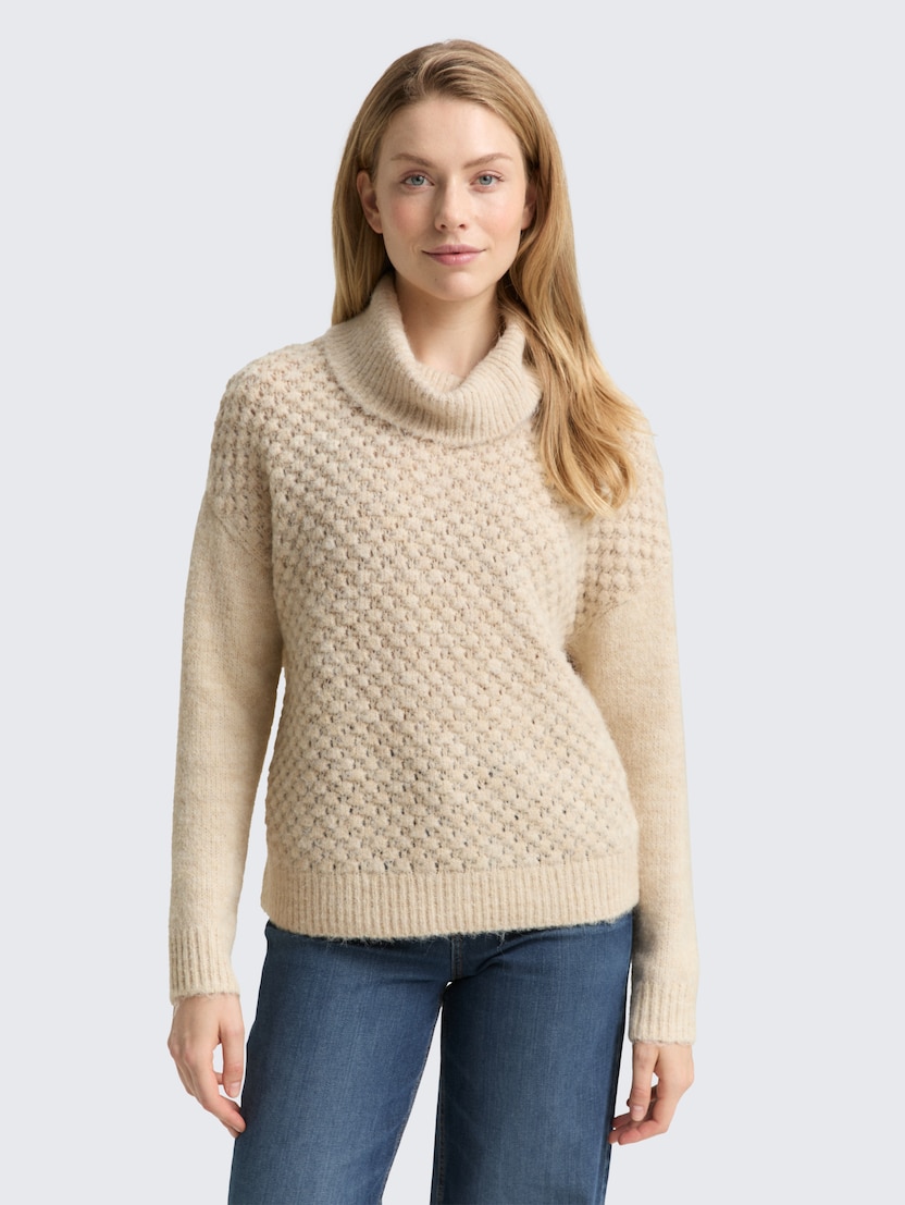 Pulover tricotat cu guler înalt - Bej_9032782