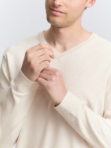 Pleteni džemper sa V-izrezom - Bež_9335277