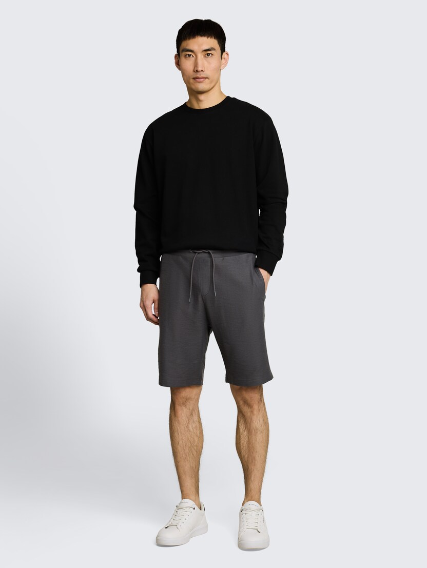 Strukturirane kratke pantalone - Siva_1057830